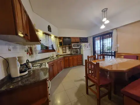 Rodríguez Peña 800
