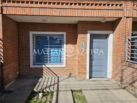 DÙPLEX en venta apto credito 3 ambientes Ituzaingo