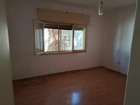 Saavedra 3700, Piso PB