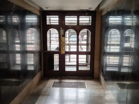 Avenida La Plata 200, Piso 4
