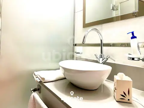 Departamento 6 ambientes con 3 baños