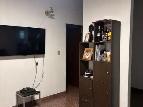 Casa en venta 4 ambientes en Av. Espora Adrogué