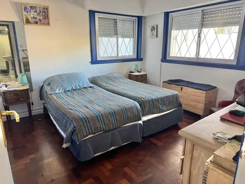 Depto Tipo Casa en Venta con 1 cocheras