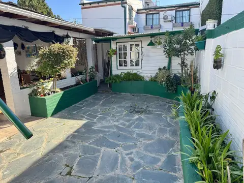 Depto Tipo Casa en Venta de 4 ambientes