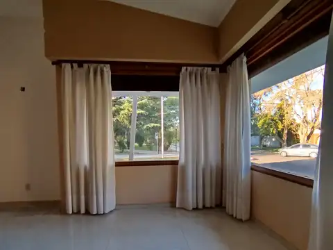 Chalet de categoría en venta en Barrio SAT | Piscina climatizada