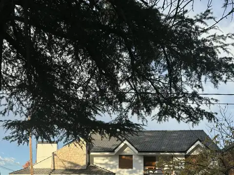 Chalet de categoría en venta en Barrio SAT | Piscina climatizada