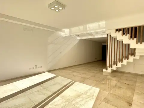 Departamento en venta en Cristaline Pilar 3 ambientes