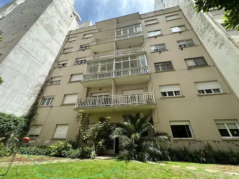Avenida Colon 1400, Piso 2