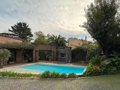 Casa en Venta en Villa Allende, USD 310.000