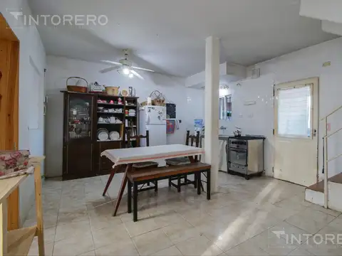 Goleta Sarandi al 400