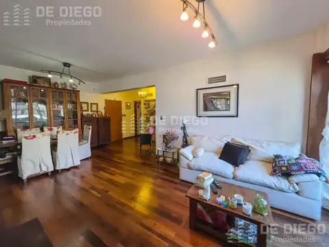 Departamento en Venta de 4 ambientes