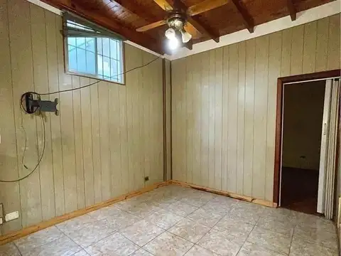 Casa en Venta en Valentin Alsina, USD 35.000