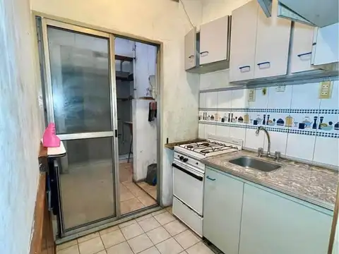 Casa 2 ambientes con 1 baño