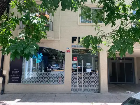 Av. Santa Fe  al 1300