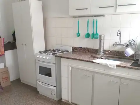 Depto Tipo Casa en Alquiler 40 años