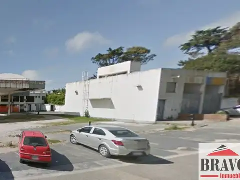 Paseo 101 Entre Buenos aires y Avenida 100