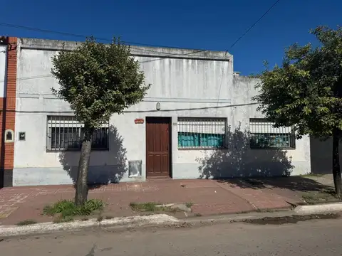 Casa en alquiler en  Cañuelas