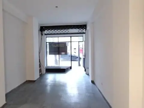 Local Comercial 3x9 m Exc Zona - Av Nazca Al 2000