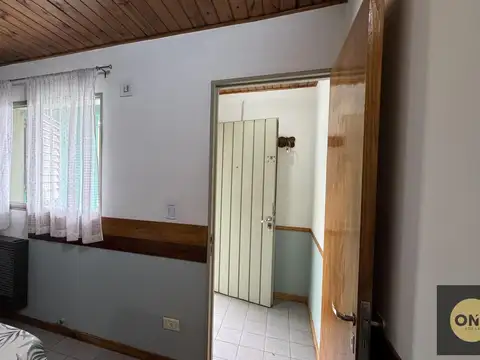 Casa 4 ambientes con 1 baño