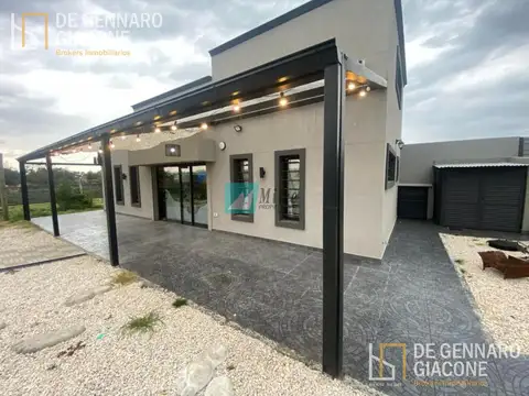 Casa en Venta en Mar Del Sud, USD 300.000