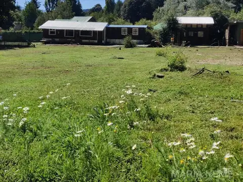 Casa en Venta con 4 cocheras