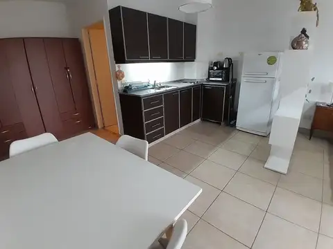 Departamento en Alquiler en Constitución, $ 600.000