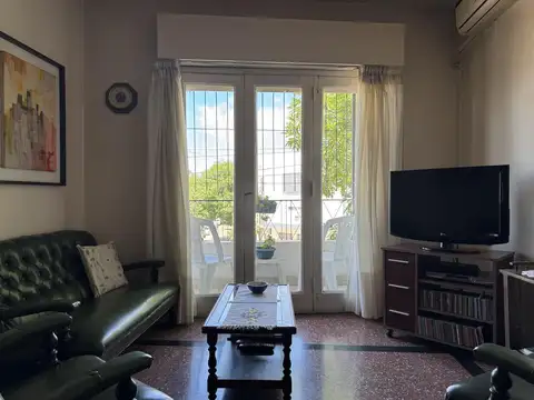 PH en Parque Avellaneda con 3 dormitorios y terraza