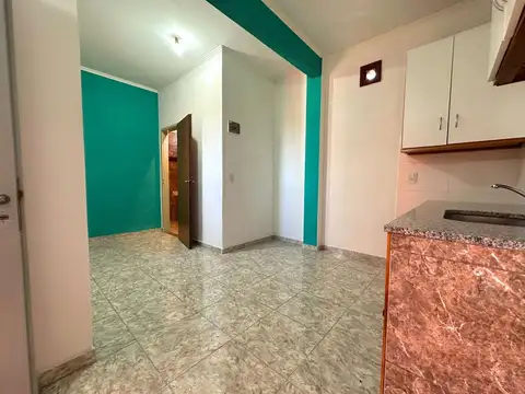 Departamento en Alquiler en Jose Leon Suarez, $ 400.000