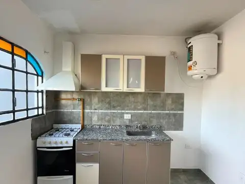Casa en Alquiler de 1 dormitorio