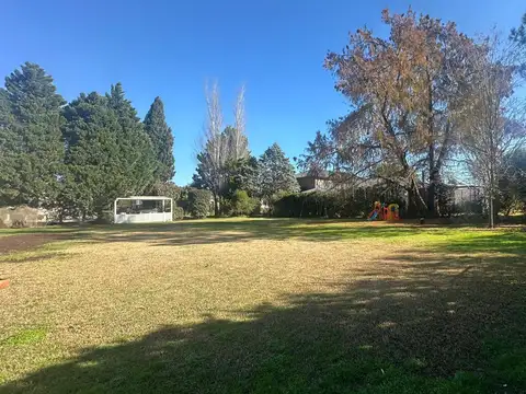 Terreno en Venta 20  mts Frente