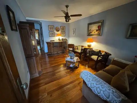 Depto Tipo Casa en Venta de 4 ambientes