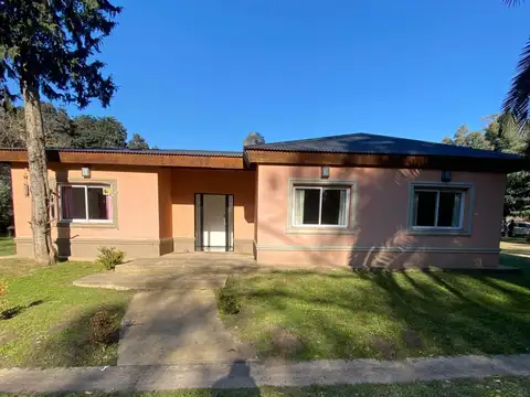 En venta Casa 4 Ambientes En Barrio Cerrado Sin Expensas entre Ruta 28 y 34 - Financia, Apta credito