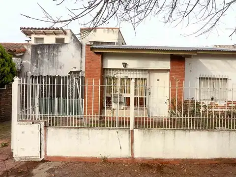 Casa en Venta en Longchamps, USD 53.000