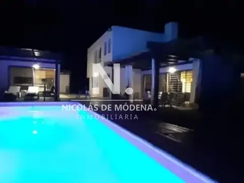 Casa en Venta de 4 dormitorios