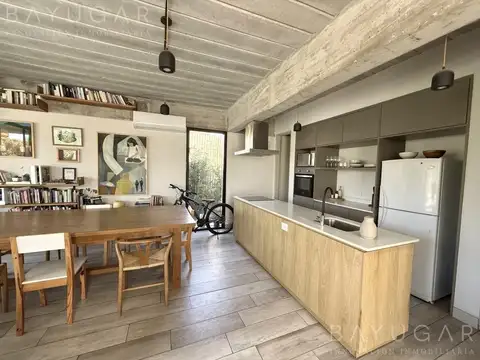 Venta Casa - Barrio Santa Emilia, Pilar del Este