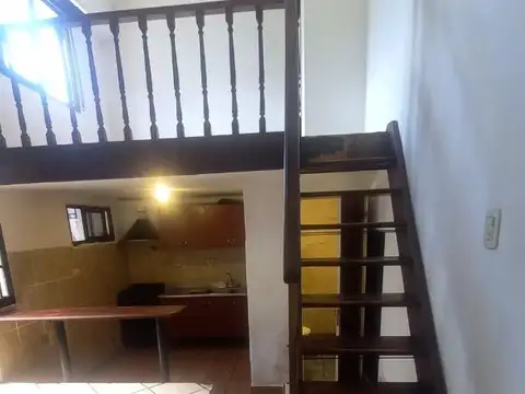 Depto Tipo Casa en Alquiler de 2 ambientes