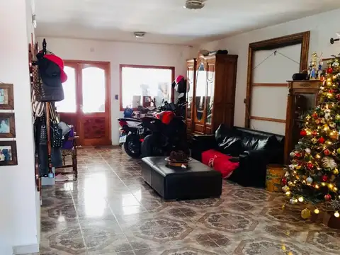 Casa en Venta en Ezpeleta Oeste, USD 109.900