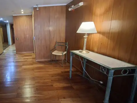 Departamento en Alquiler de 4 ambientes