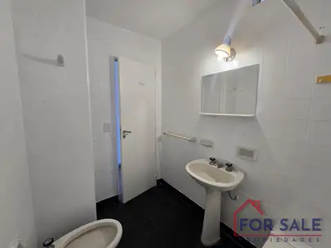 Alcaraz 4300, Piso 6