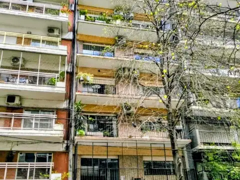 DUEÑO ALQUILA. 3 AMBIENTES CON COMEDOR DIARIO. 80 M2. JULIAN ALVAREZ AL 2500.