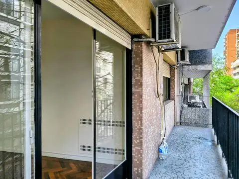 Julián Álvarez 2500, Piso 4