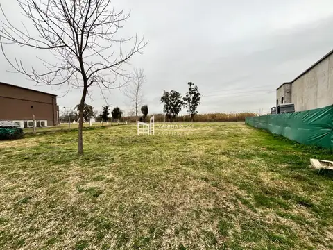 Terreno en Venta en Haras Santa Maria, USD 68.000