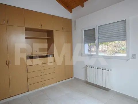 Casa en Alquiler de 3 dormitorios