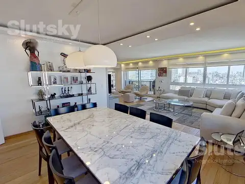 Departamento en Venta de 4 dormitorios