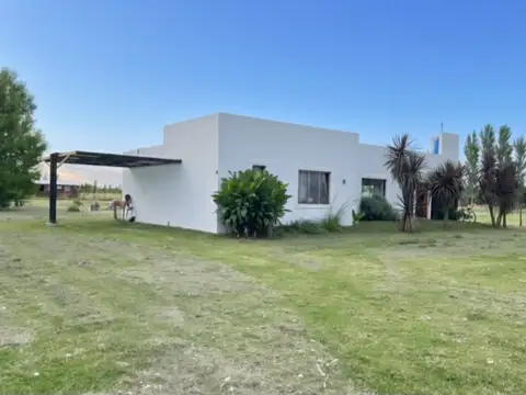 Casa en Venta en San Miguel del Monte, USD 125.000