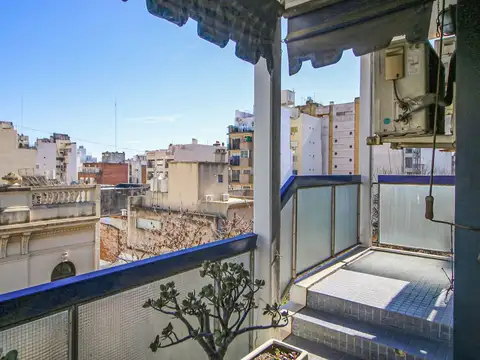 Departamento 4 ambientes con 2 baños