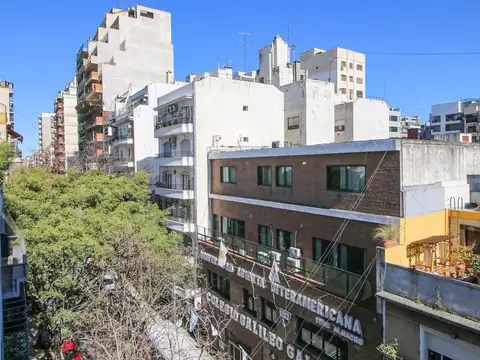 Departamento en Venta en Parque Centenario, USD 135.000