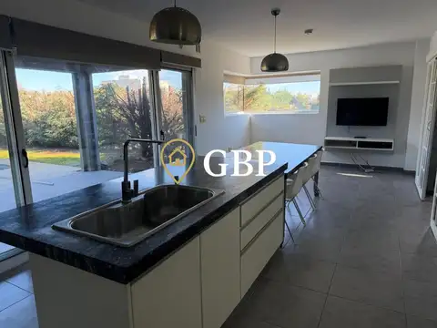 Casa en Venta al Suroeste
