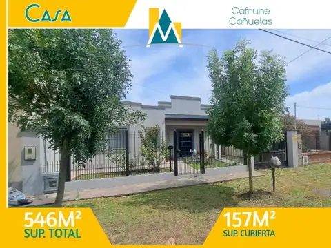 Casa con Quincho y Pileta climatizada en un barrio exclusivo