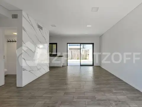 Casa en Venta en La cañada de Pilar, USD 142.000